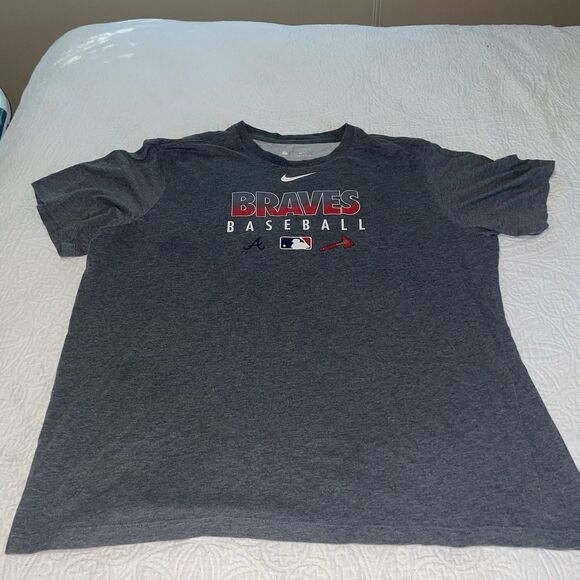 Nike Dri-Fit Atlanta Braves Gray Men’s Short-Sleeve T-shirt Size XXL - Picture 1 of 7